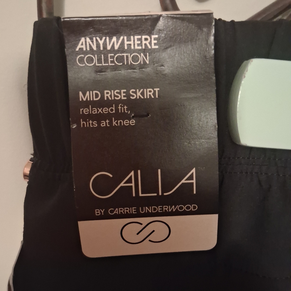 Alia Black Mid Rise Skirt